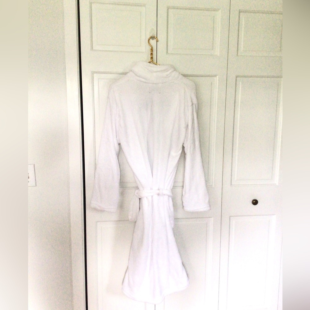 NWT MONTBLANC White Basic Lounge Bathrobe Robe One Size - Picture 3 of 4